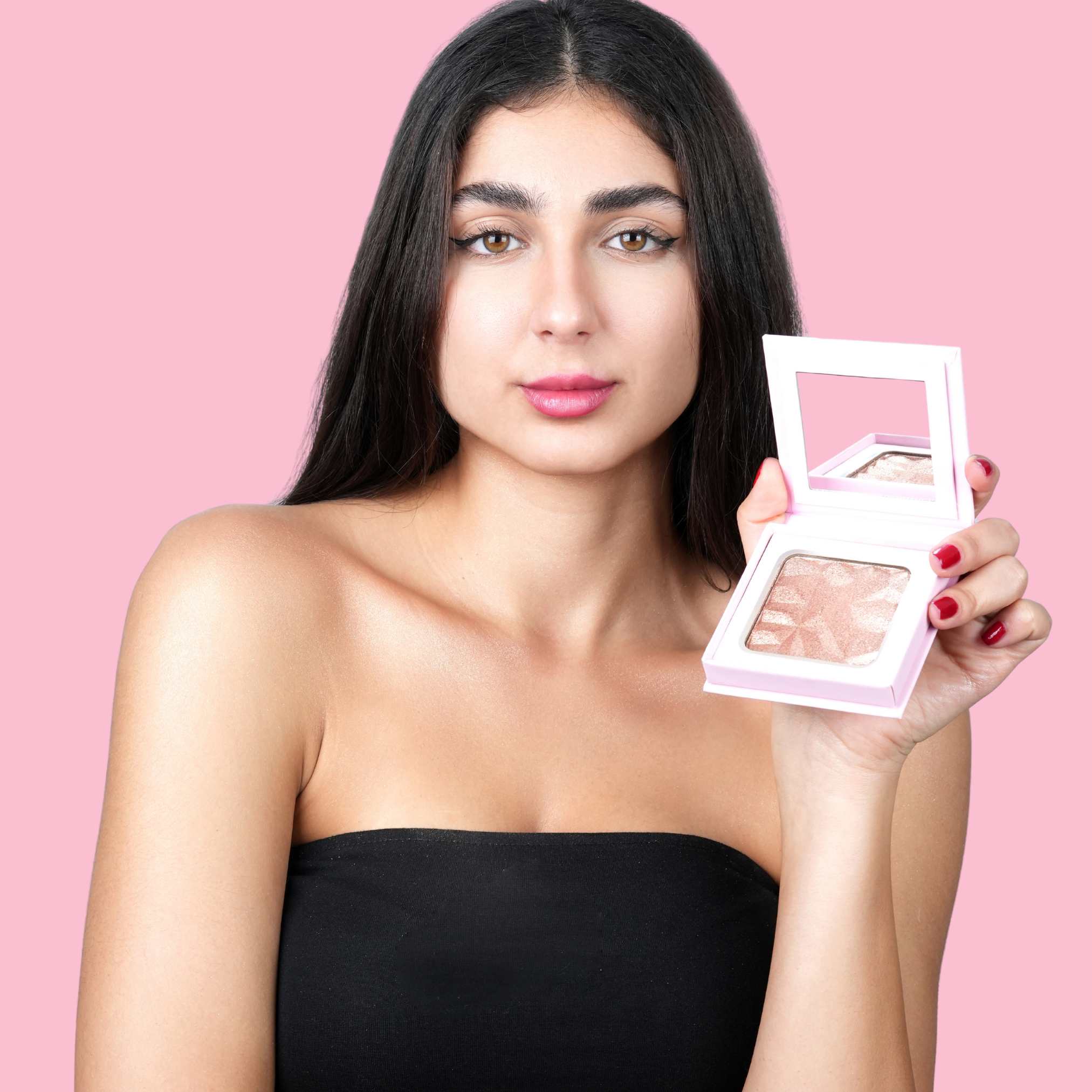 The Highlighter Taking Over the Gulf: Trop’s GlitterBeam Delivers All-Day Glow