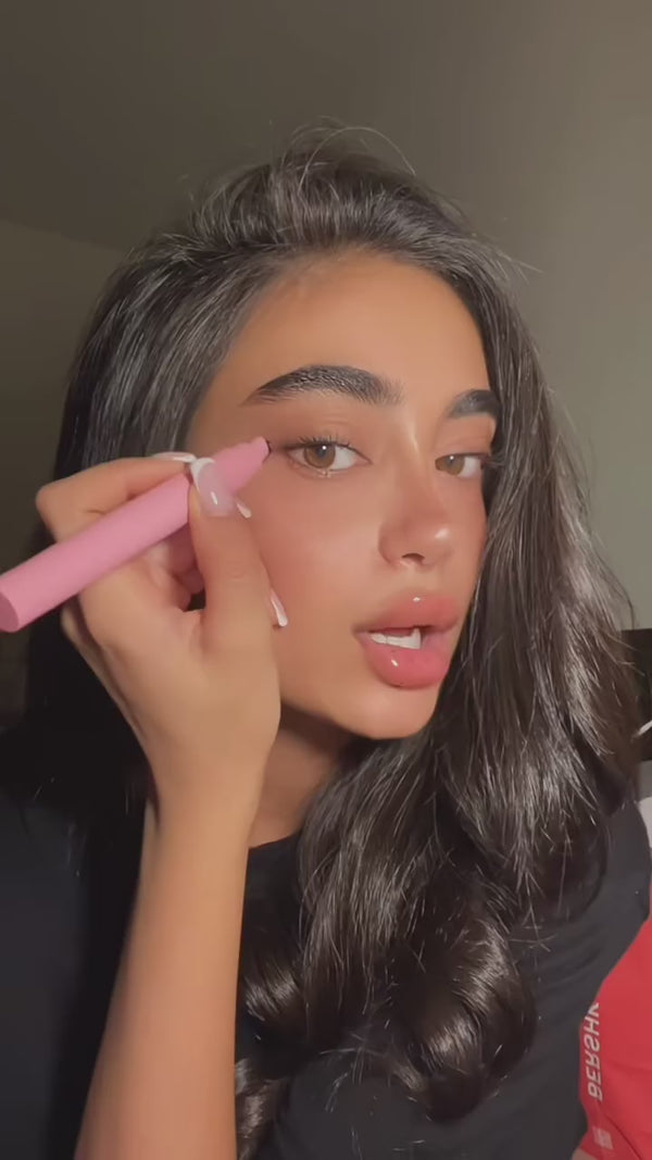 Creator video: Trop™ Winged Eyeliner Stamp - 2 Sizes - Intense Black